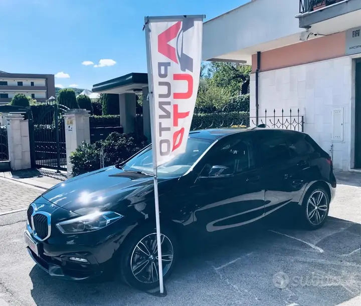BMW 118I