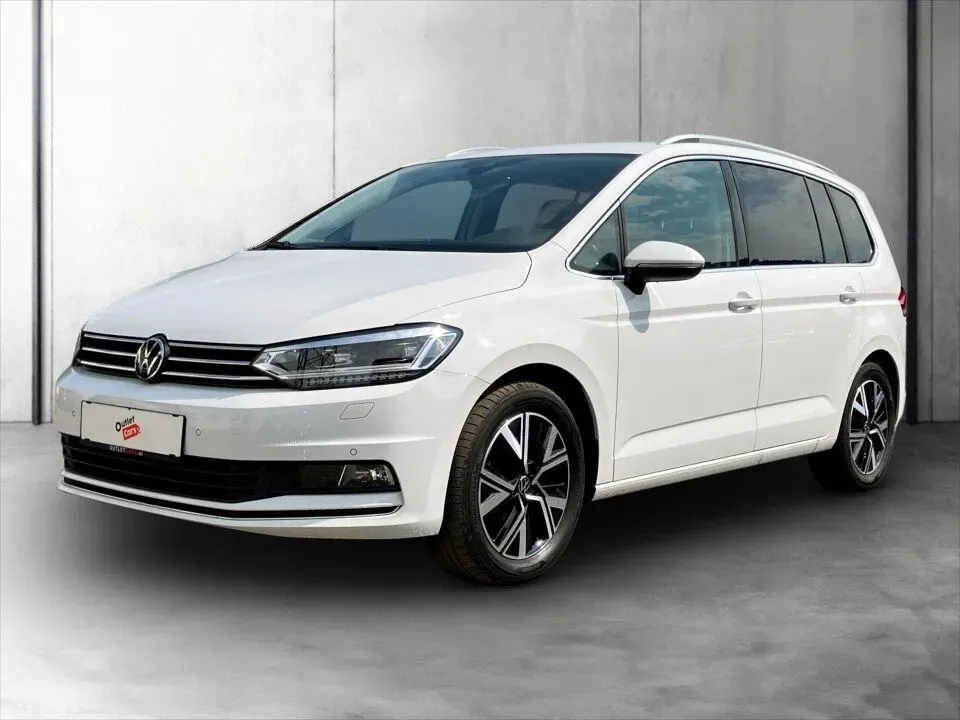 Volkswagen Touran 2023 photo 2