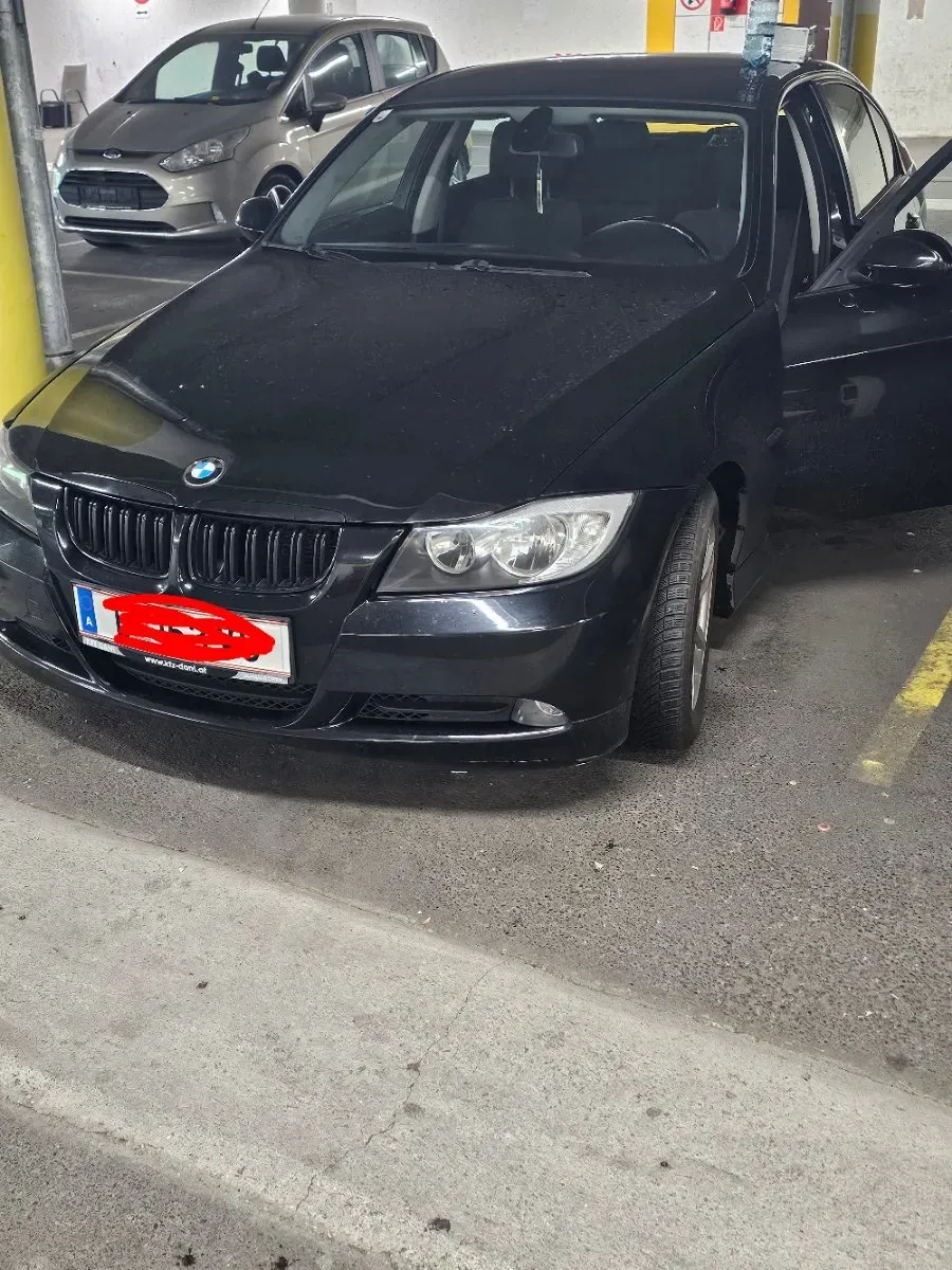 BMW 3 Series 2006 photo 2