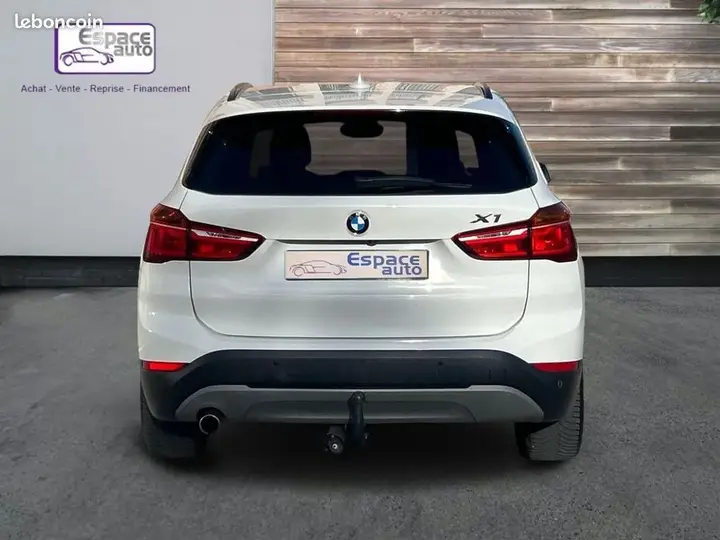 BMW X1 2016 photo 4