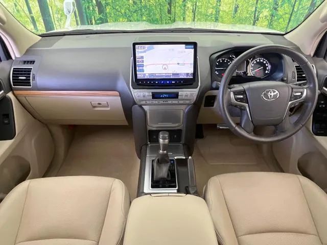 Toyota Land Cruiser Prado 2023 photo 3