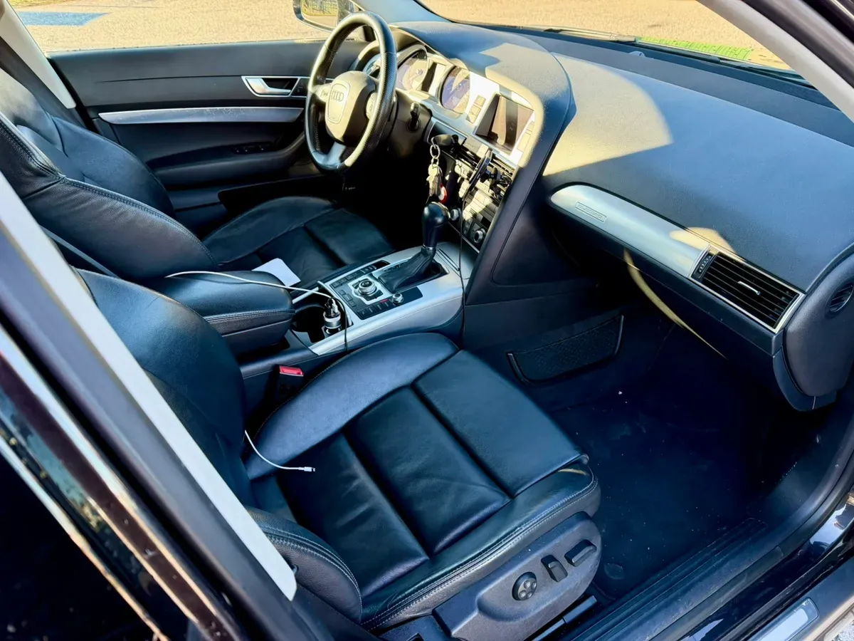 Audi A6 Allroad 2011 photo 3