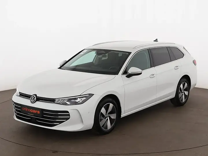 Volkswagen Passat Variant 2026 photo 2
