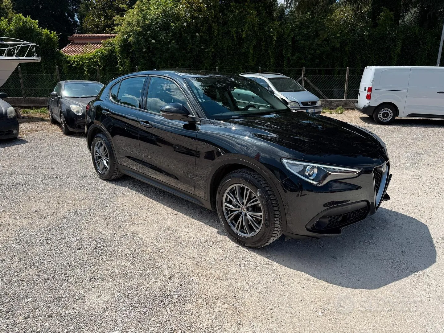 Alfa Romeo Stelvio 2020 photo 2