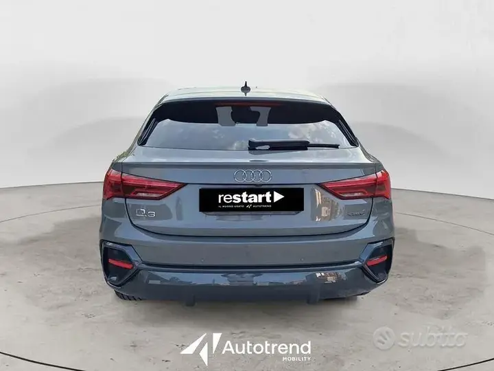 Audi Q3 2022 photo 4