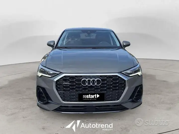 Audi Q3 2022 photo 3