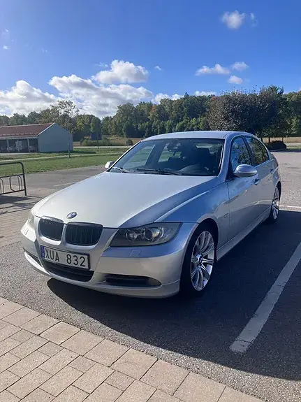 BMW 325I 2006 photo 2