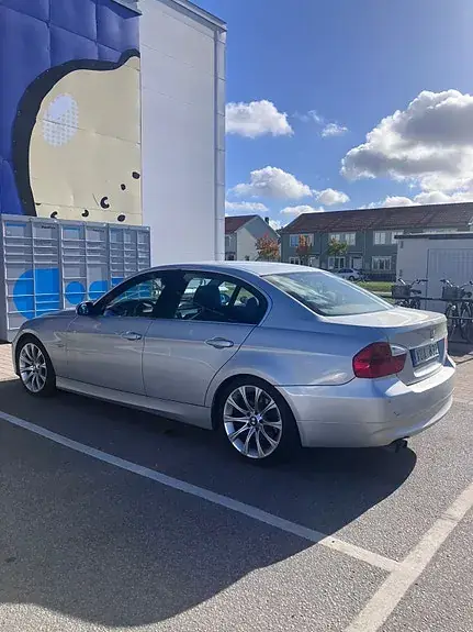 BMW 325I 2006 photo 3
