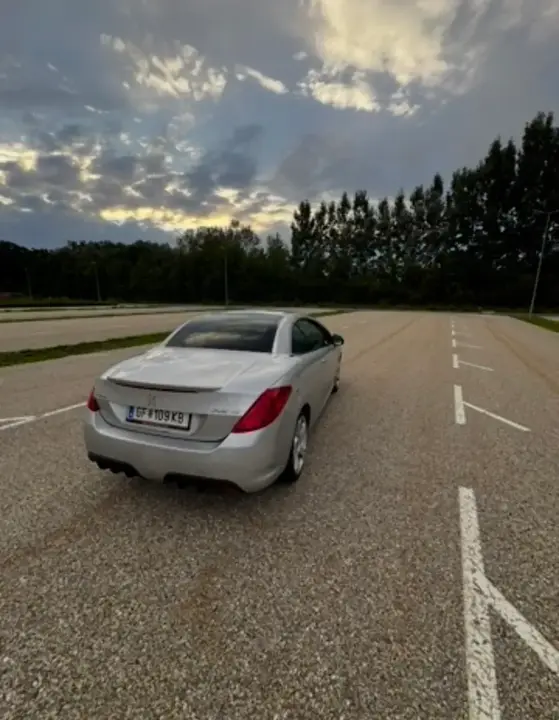 Peugeot 308 2010 photo 3