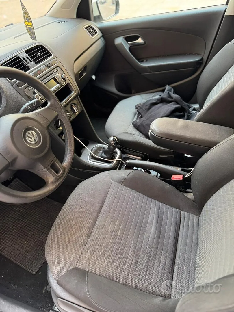 Volkswagen Polo 2013 photo 5
