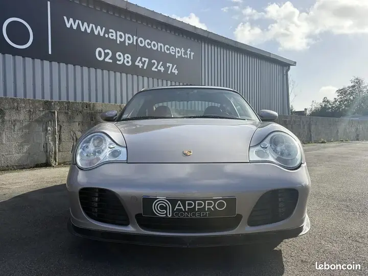 Porsche 911 2001 photo 2
