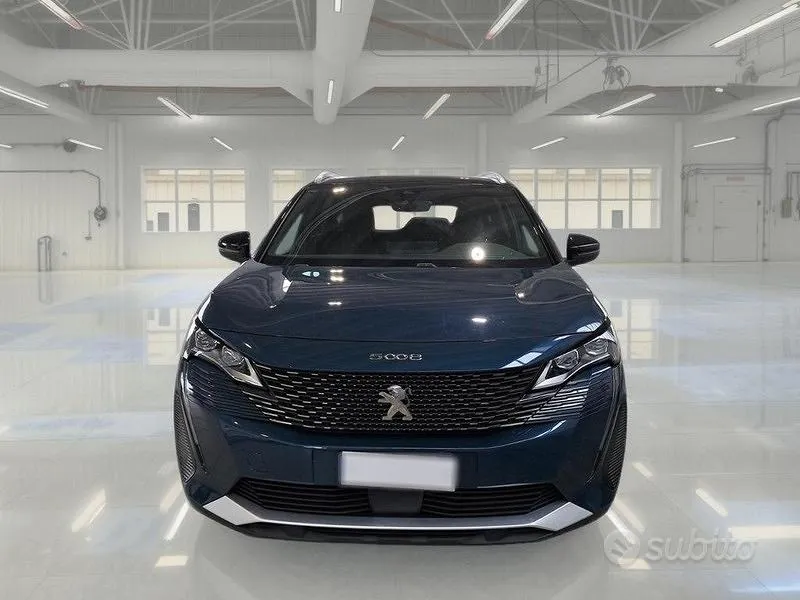 Peugeot 5008 2023 photo 2
