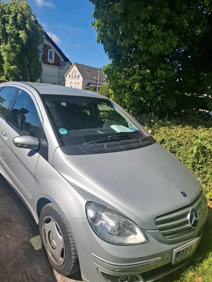 Mercedes-Benz B 170