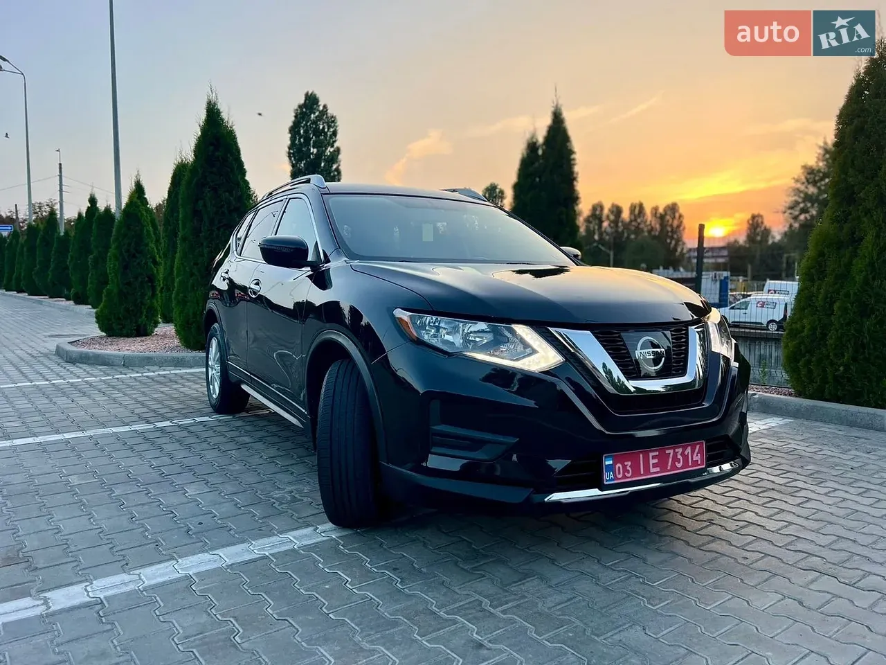 Nissan Rogue 2017 photo 2