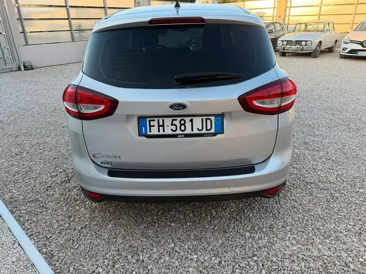 Ford C-Max 2017 photo 4