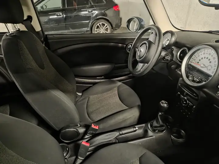 Mini Mini One 2013 photo 2