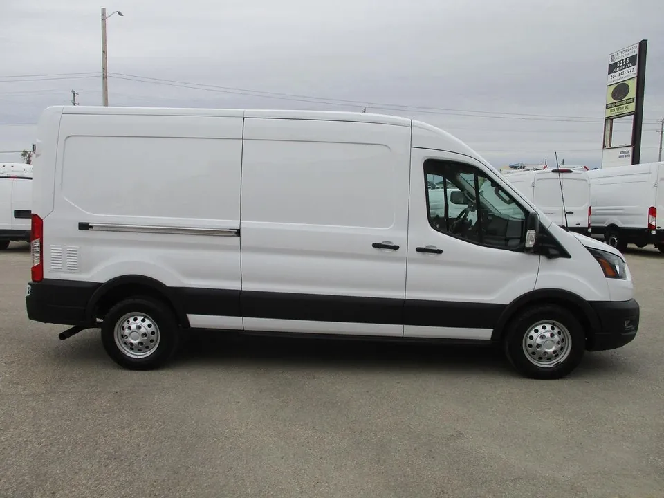 Ford Transit 2022 photo 4