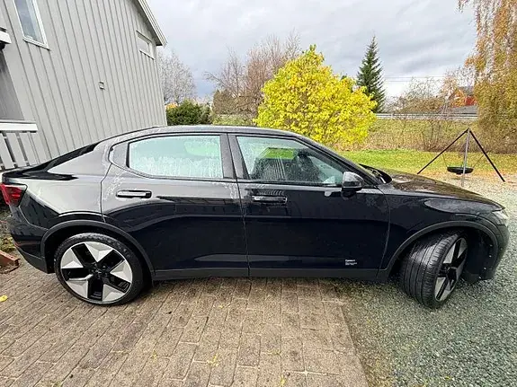 Polestar 2 2023 photo 4