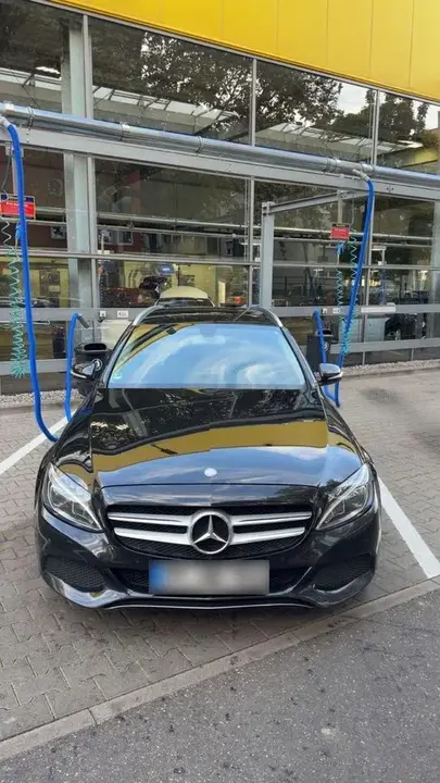 Mercedes-Benz C220
