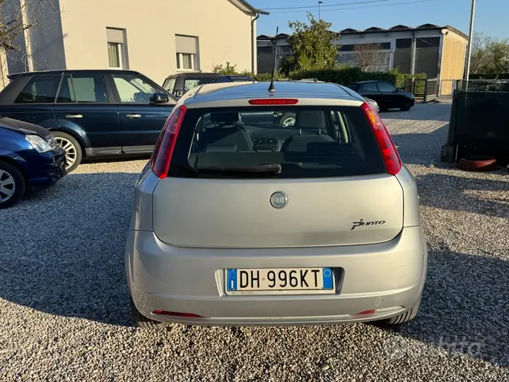 Fiat Grande Punto 2007 photo 5