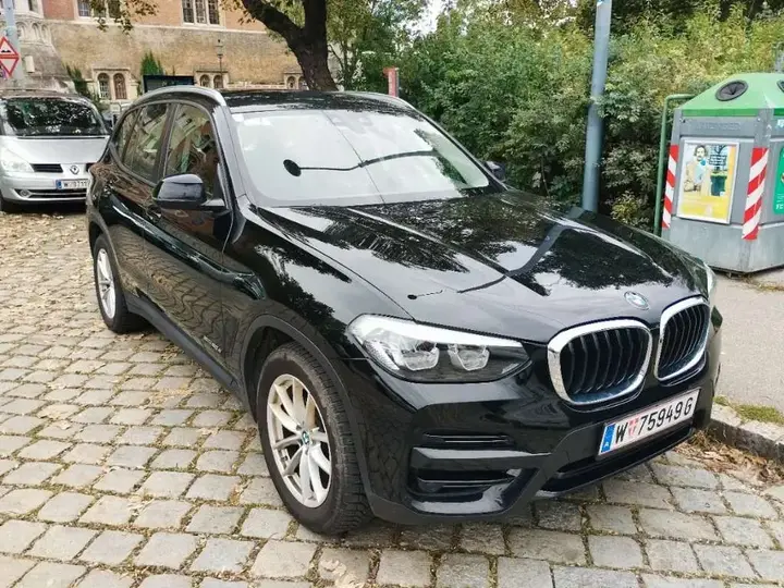 BMW X3 2018 photo 2