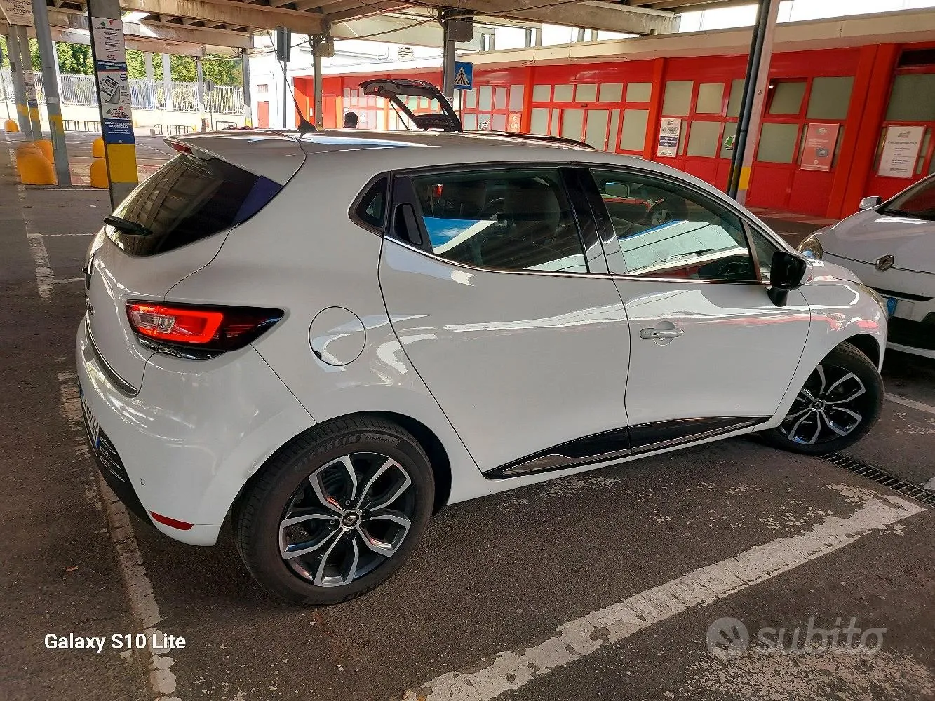 Renault Clio 2016 photo 3