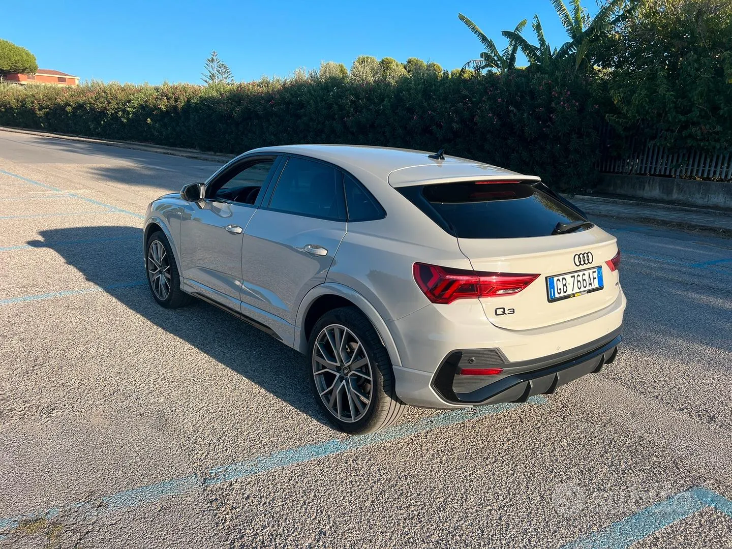 Audi Q3 2020 photo 2