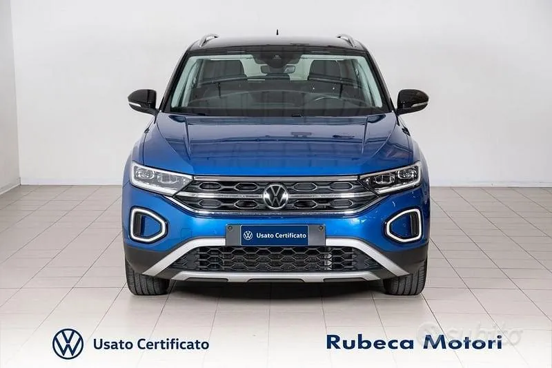 Volkswagen T-Roc 2022 photo 2