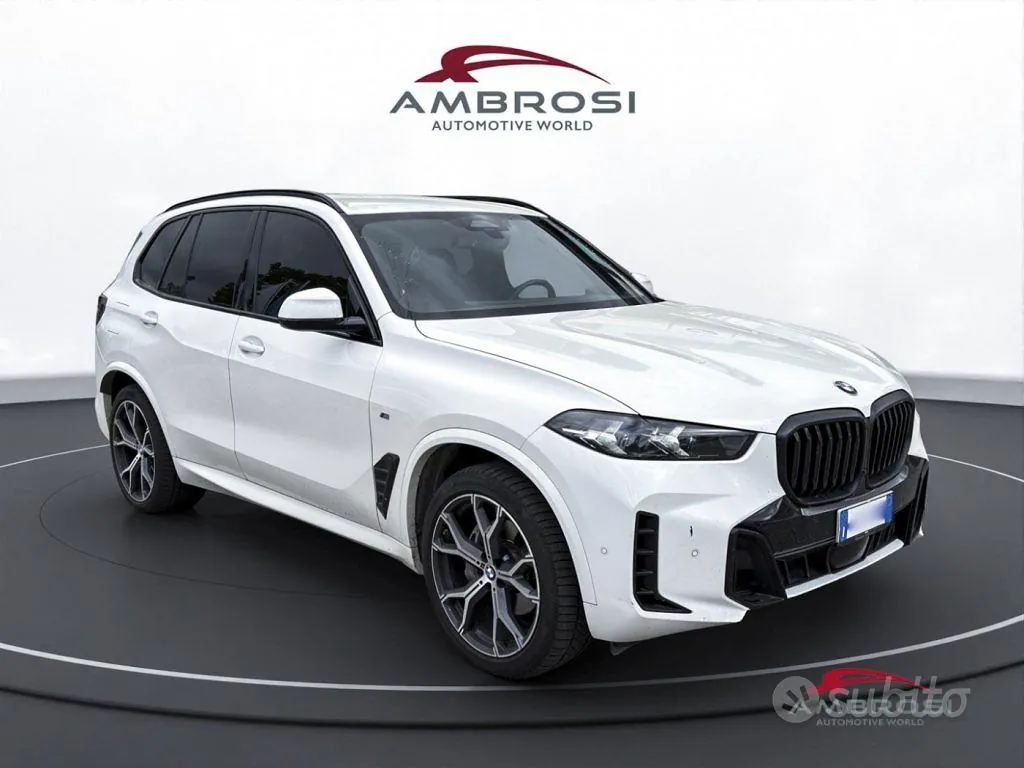 BMW X5 2023 photo 2