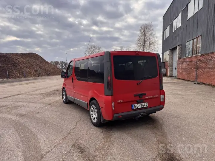 Opel Vivaro 2004 photo 5