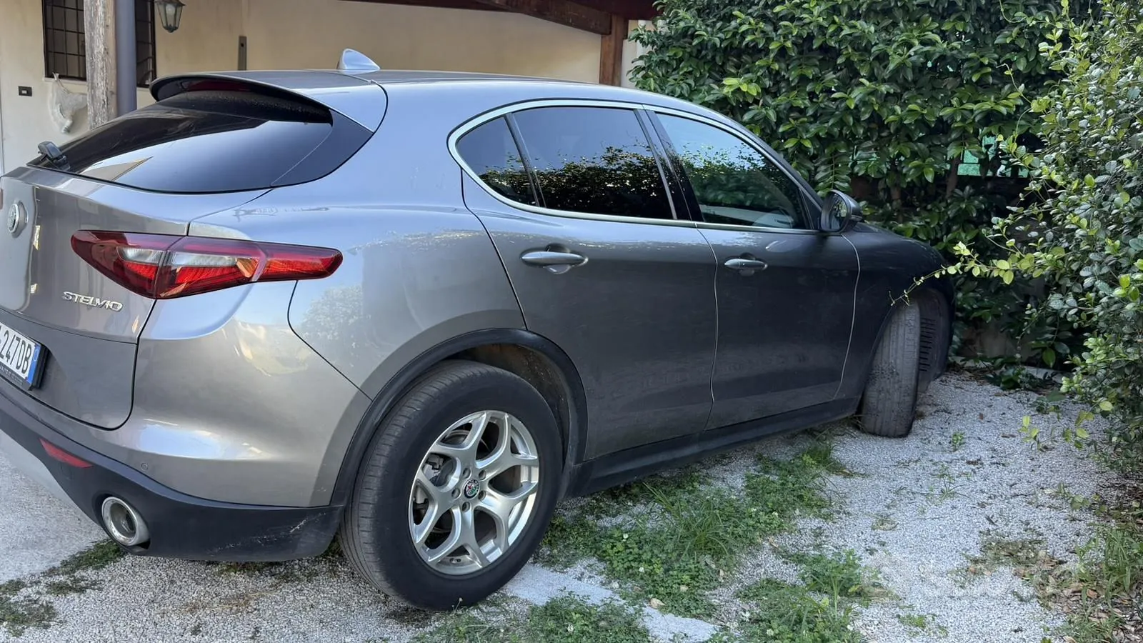 Alfa Romeo Stelvio 2019 photo 2