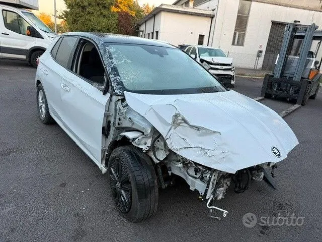 Skoda Fabia 2025 photo 2