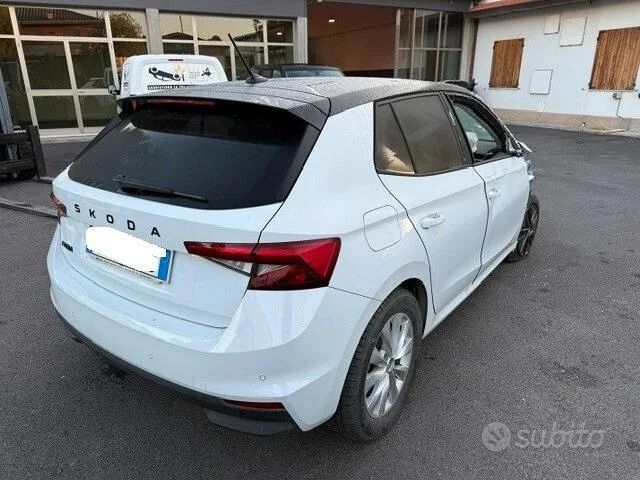 Skoda Fabia 2025 photo 4