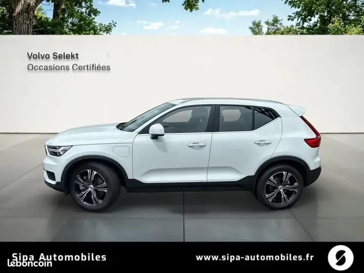 Volvo Xc40 2021 photo 2