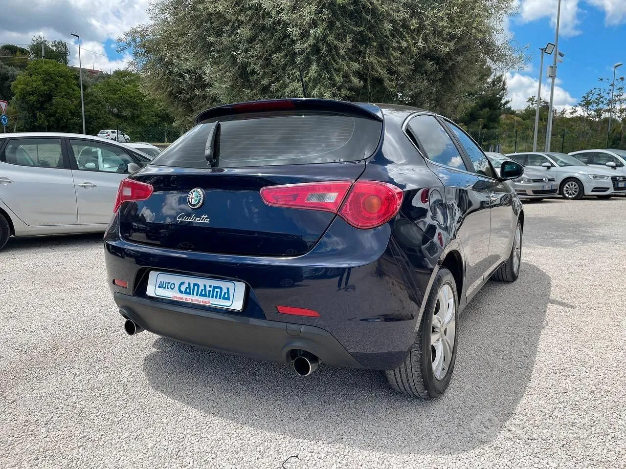 Alfa Romeo Giulietta 2011 photo 5
