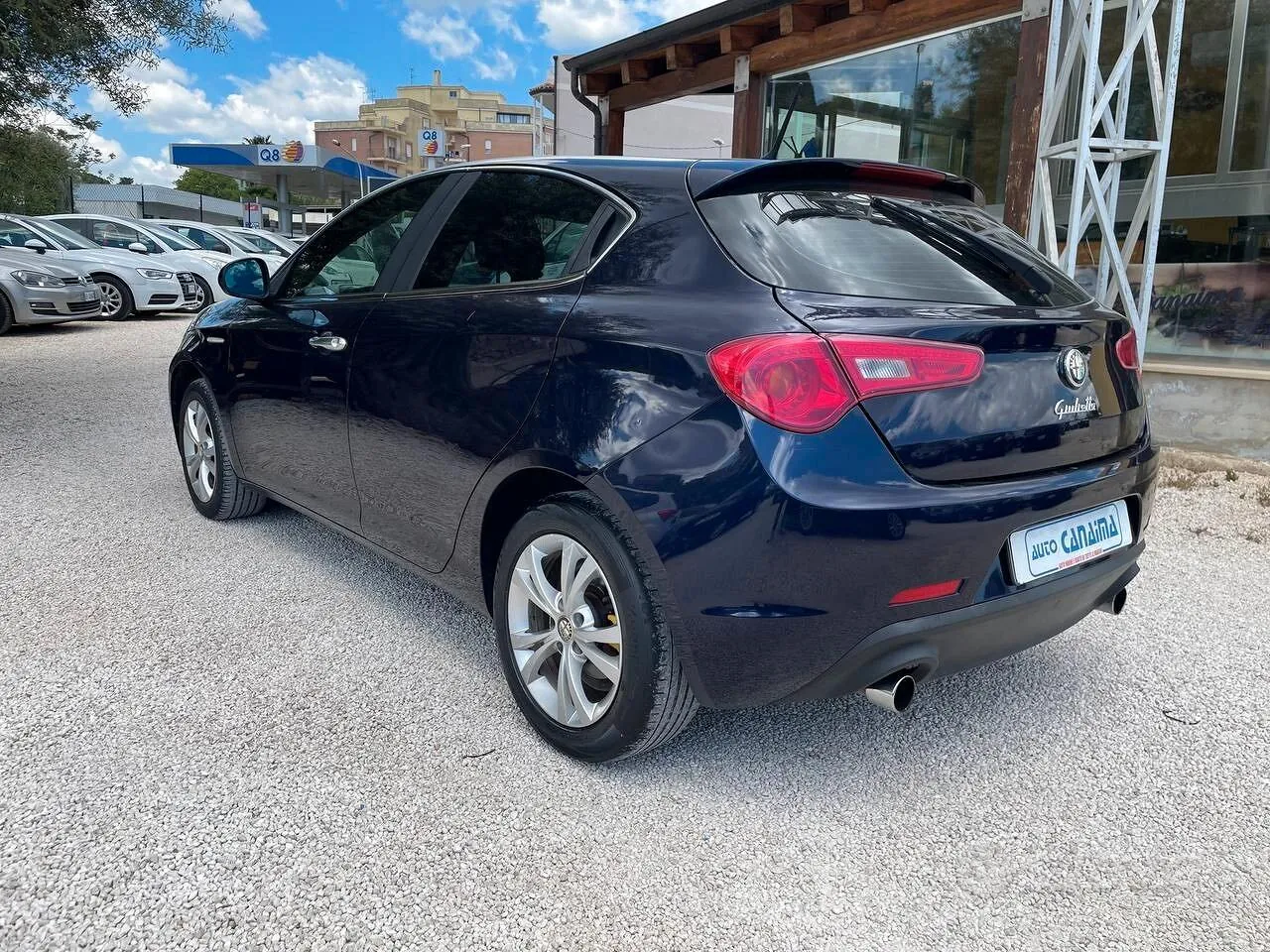 Alfa Romeo Giulietta 2011 photo 4