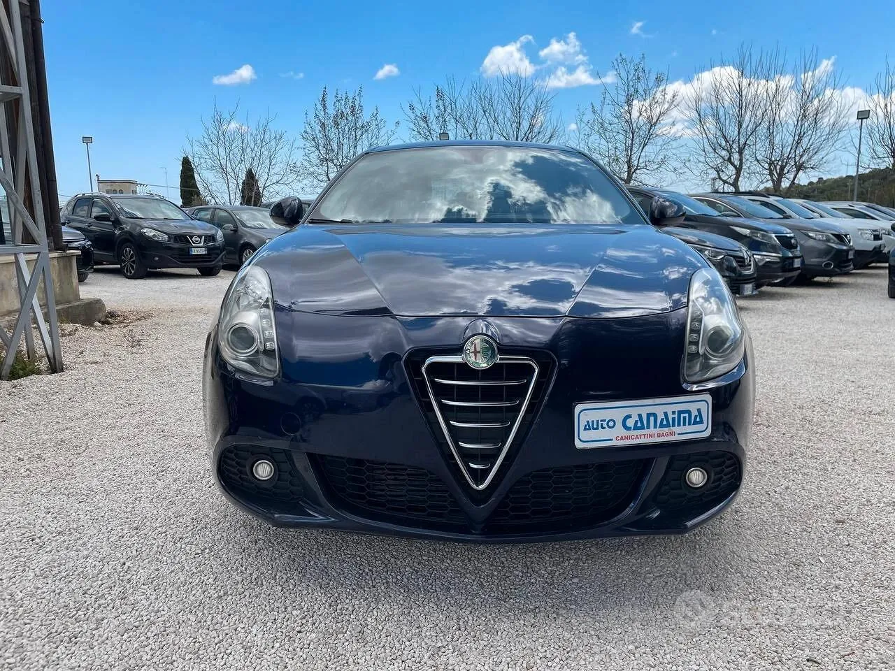 Alfa Romeo Giulietta 2011 photo 2