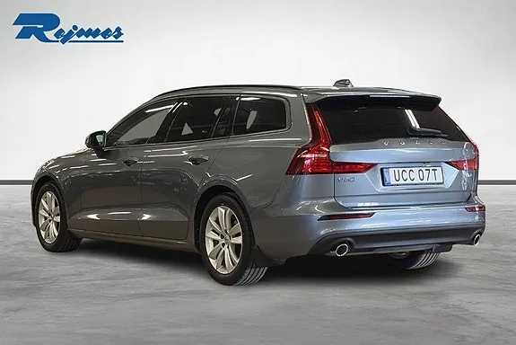 Volvo V60 2019 photo 2