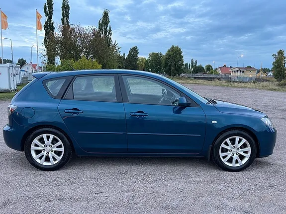 Mazda 3 2008 photo 2