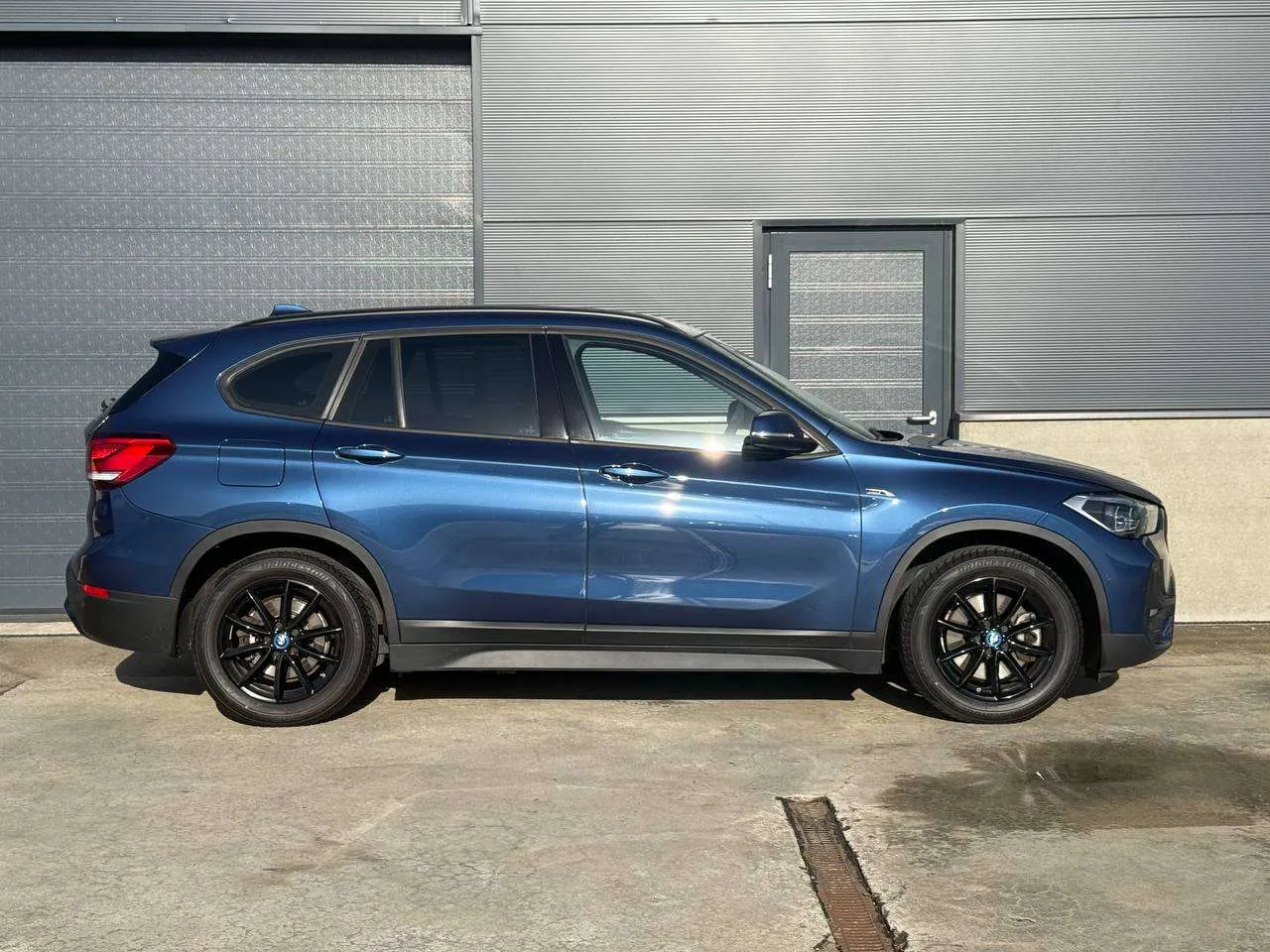 BMW X1 2021 photo 2