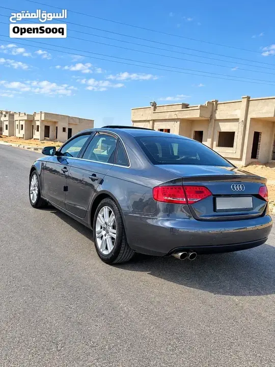 Audi A4 2011 photo 4