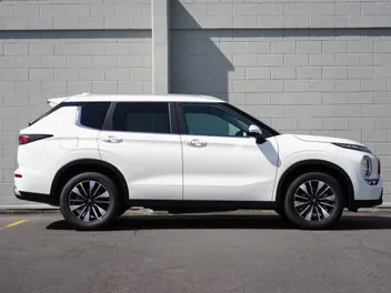 Mitsubishi Outlander 2026 photo 4