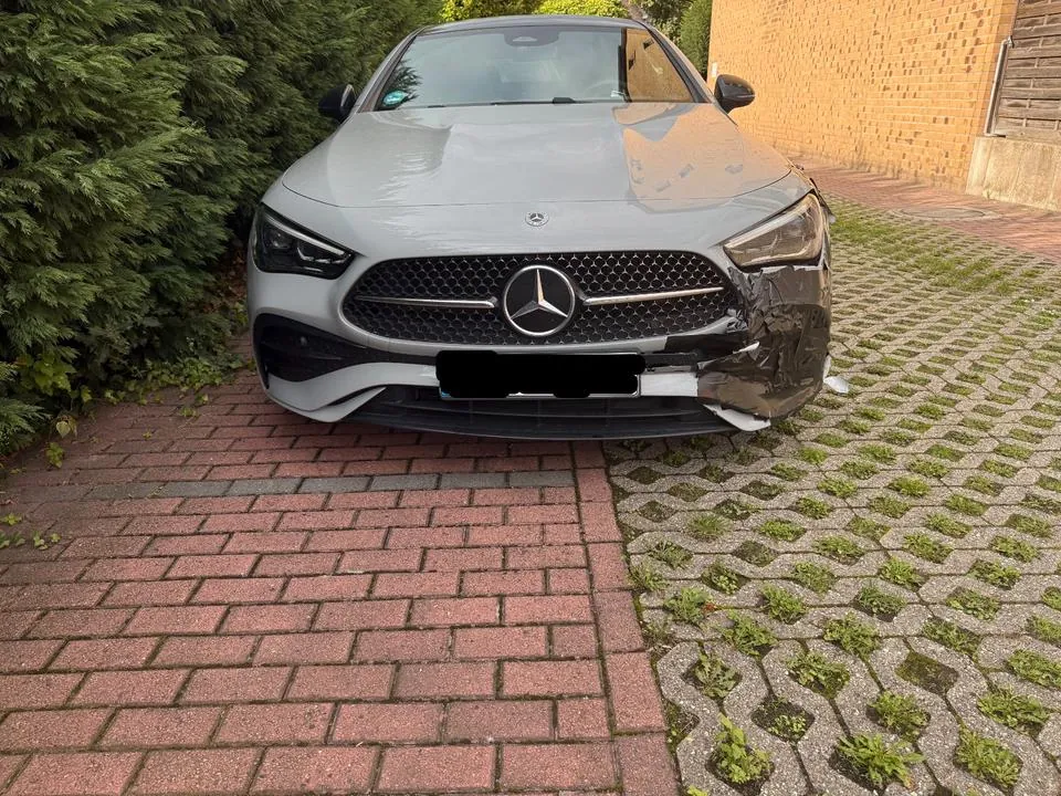 Mercedes-Benz Cle 200