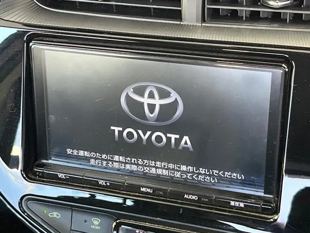 Toyota Aqua 2017 photo 3