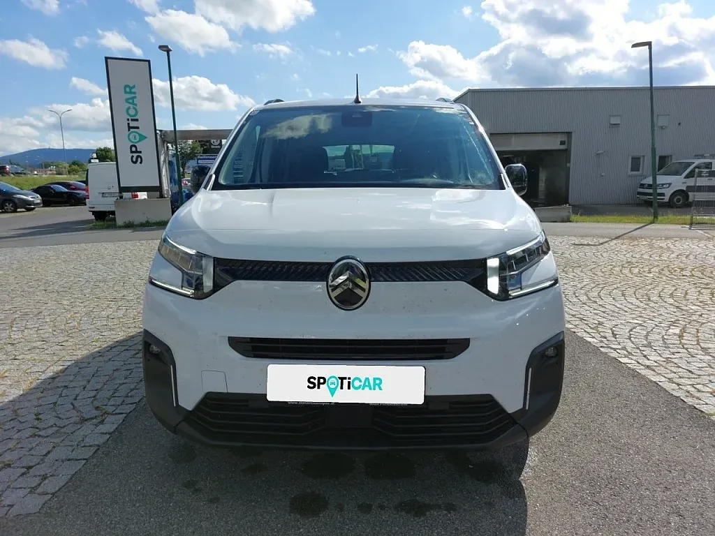 Citroen Berlingo 2024 photo 2