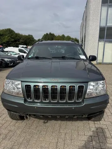 Jeep Grand Cherokee 2002 photo 2