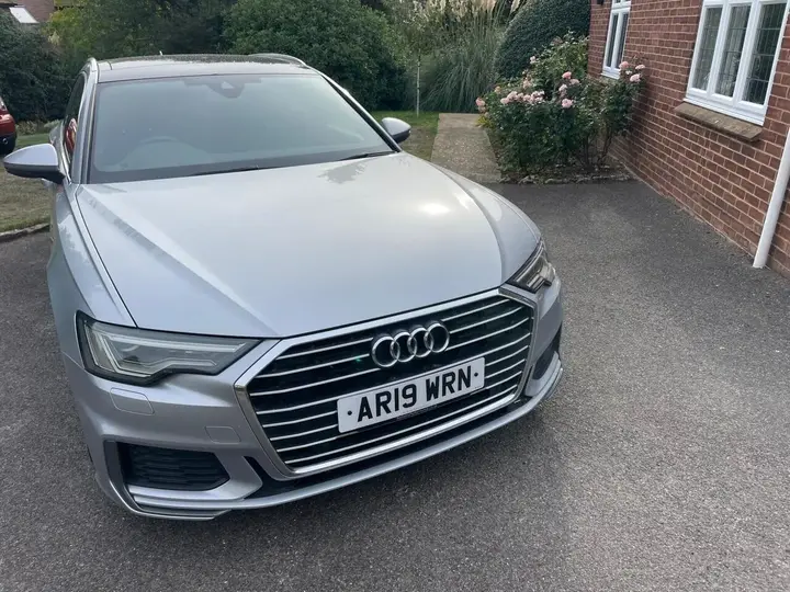 Audi A6 Avant 2019 photo 2