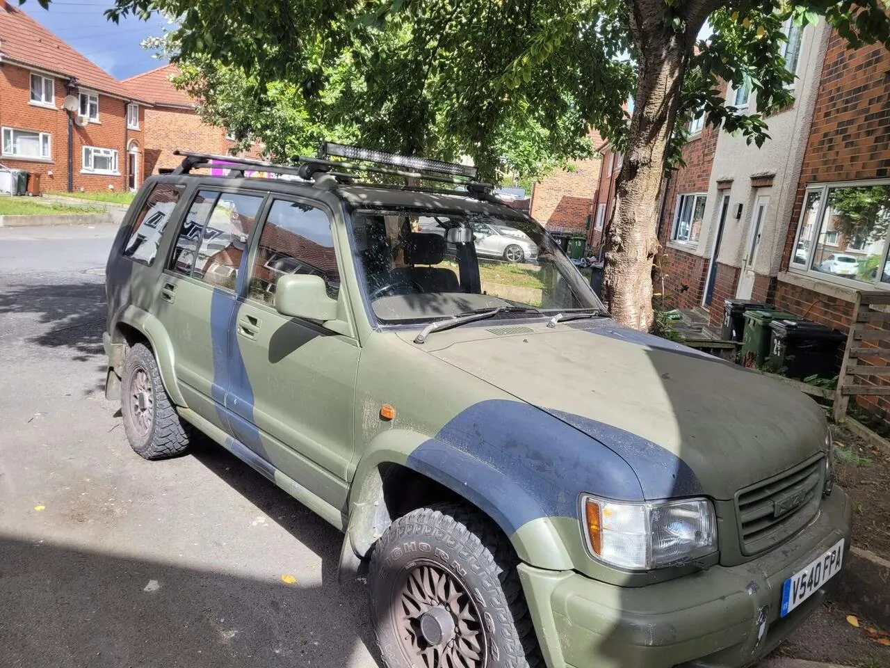 Isuzu Trooper