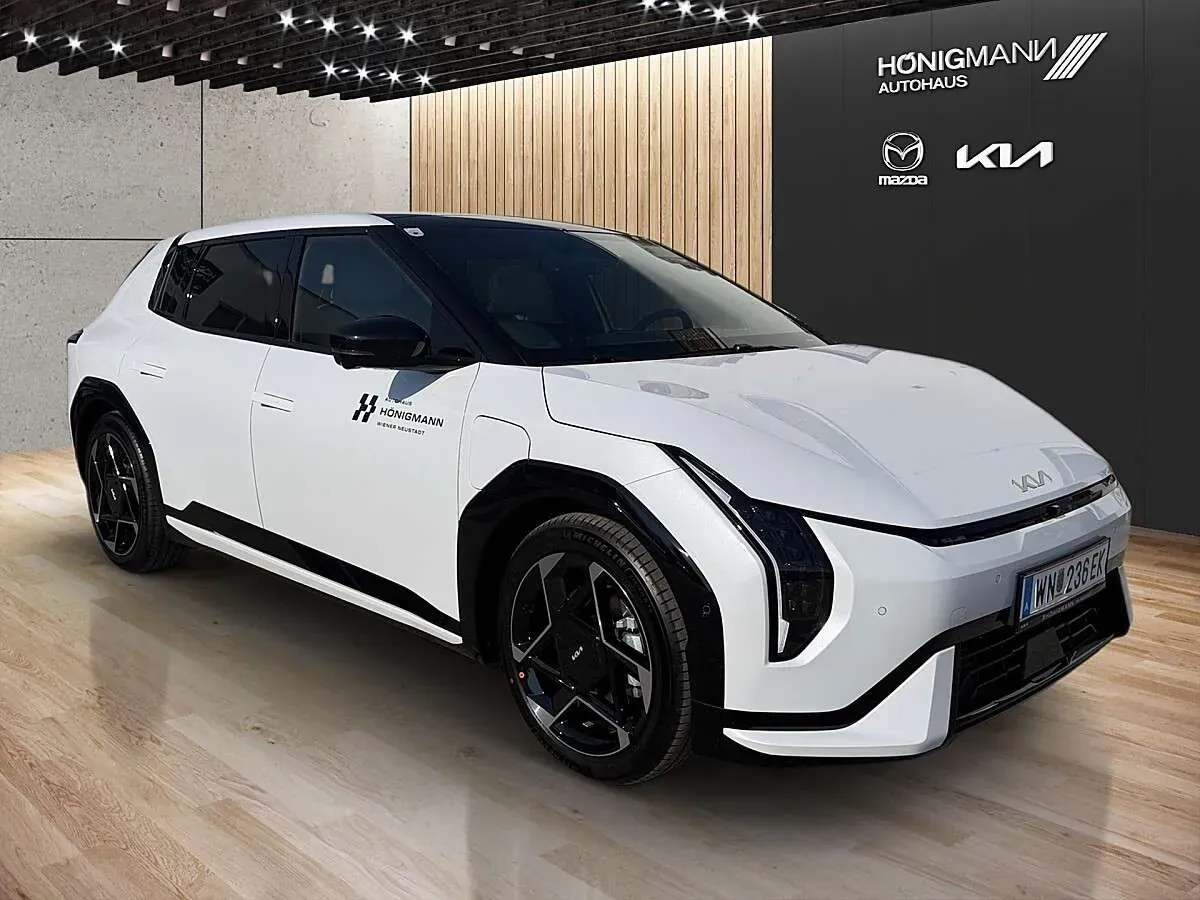 Kia Ev4 2026 photo 3