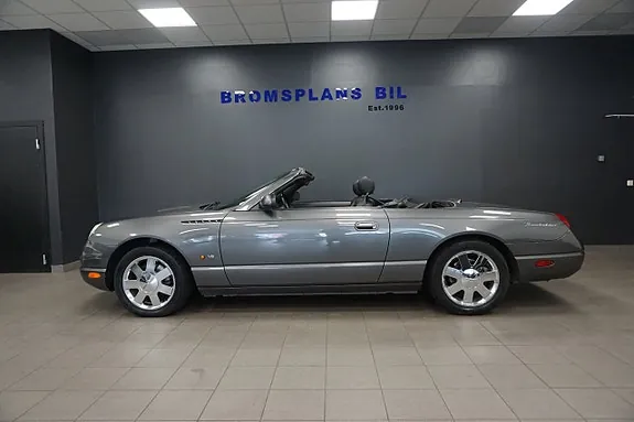 Ford Thunderbird